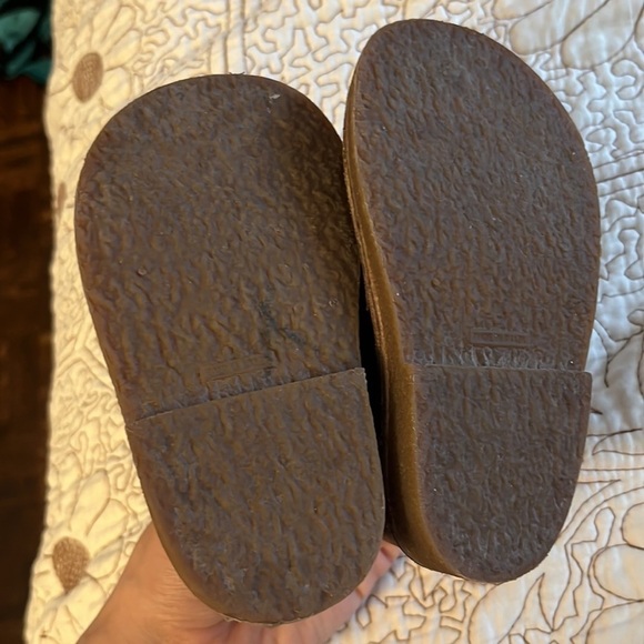 GAP Toddlers Suede Leather Brown Shoes made in Brazil p - Picture 7 of 12